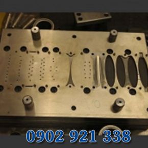 Mẫu khuôn dập liên hoàn 04